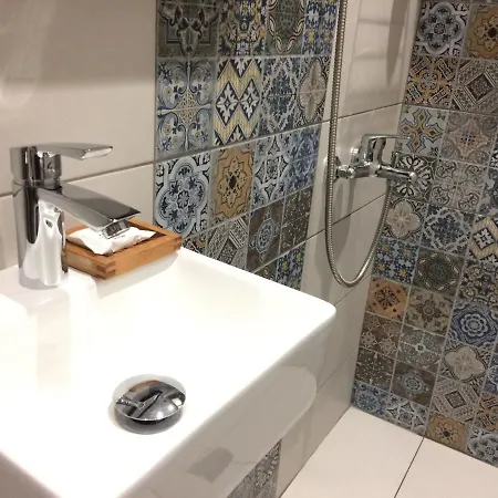 Restored, Immaculate @ Historic Center #1 Апартаменты Салоники